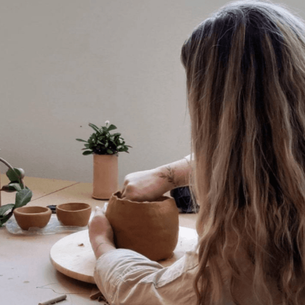 oplevelser for hende